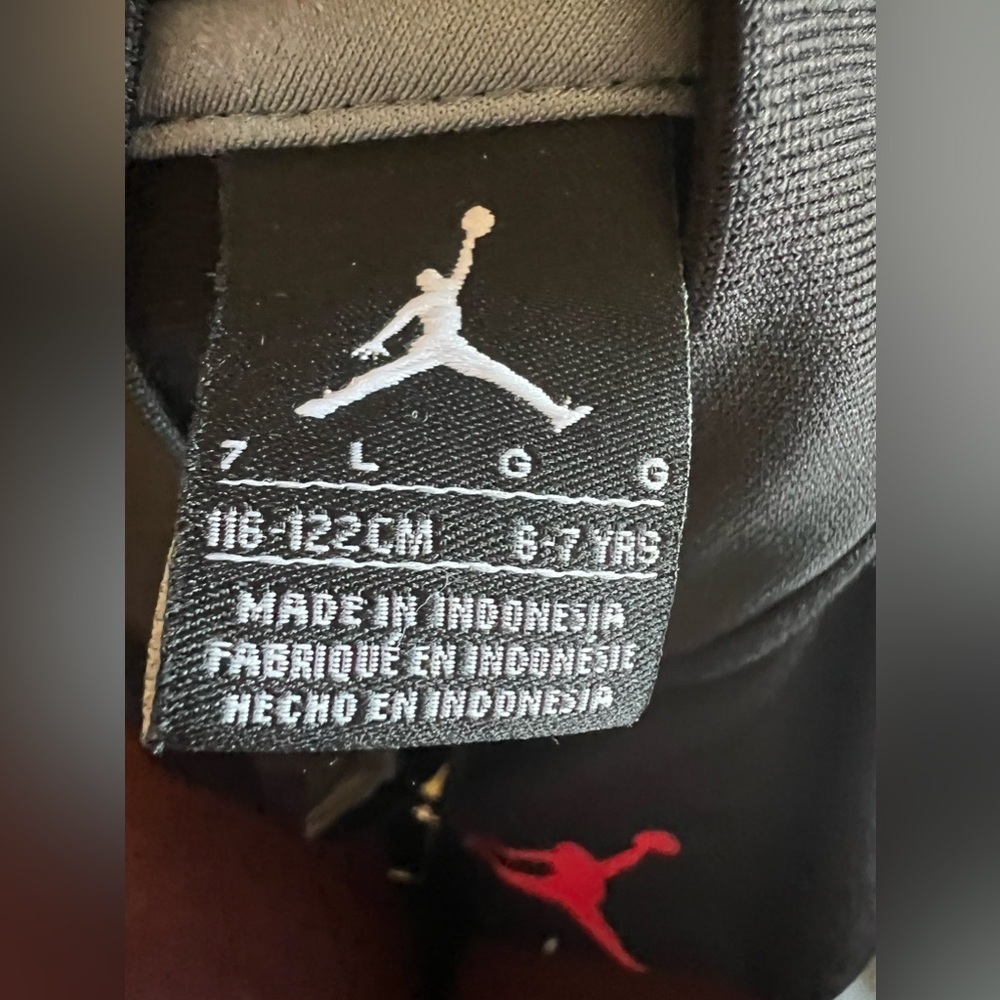 Air Jordan Boys’ Tracksuit - Picture 8 of 10